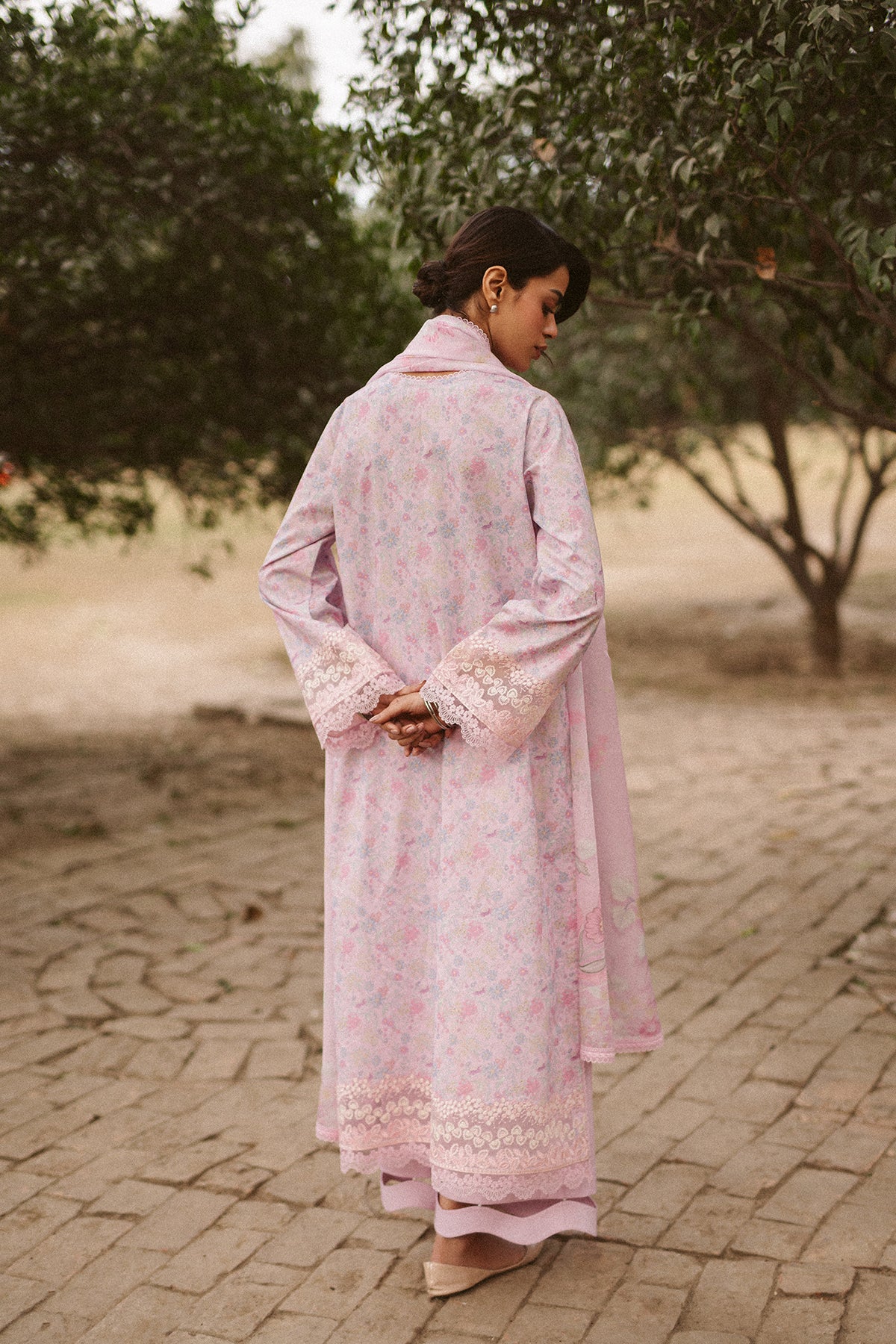 Selis - Image 4